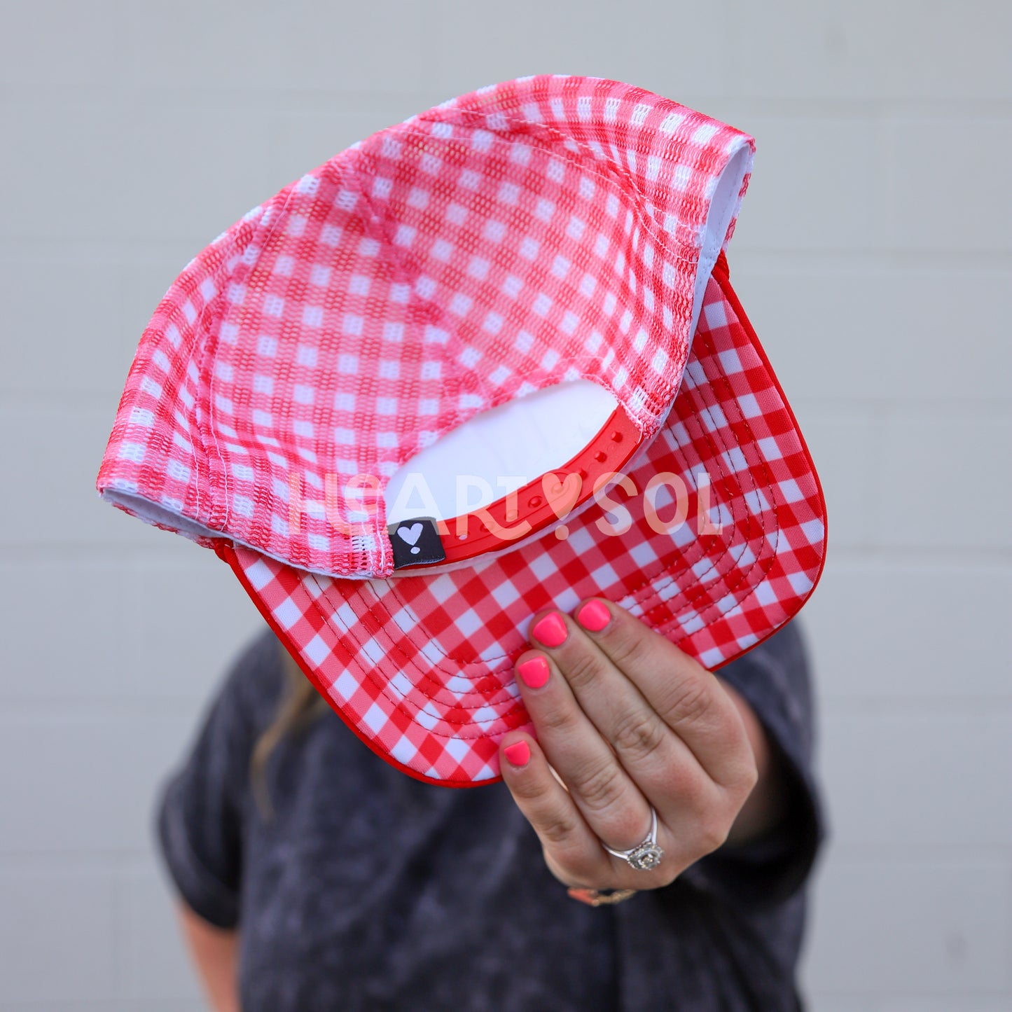 GINGHAM TRUCKER HAT