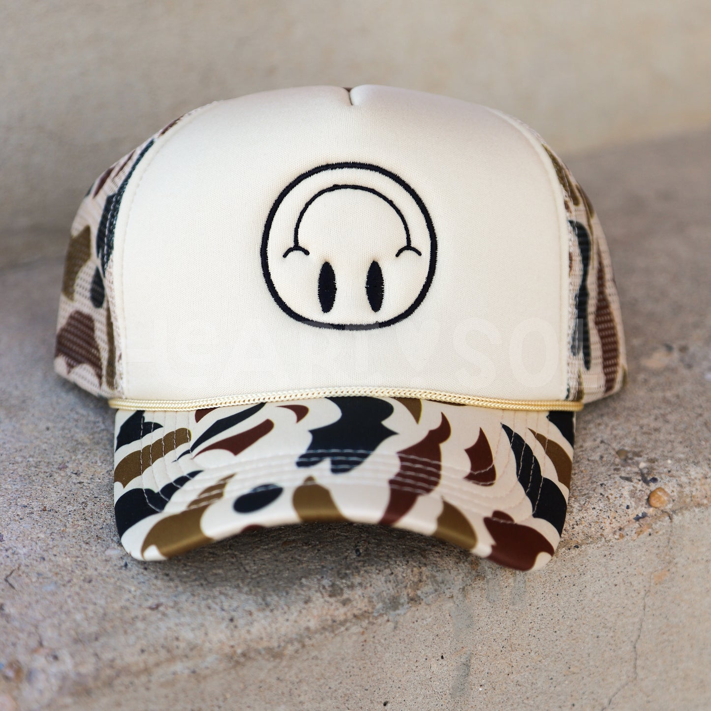 UPSIDE DOWN SMILEY FACE HAT