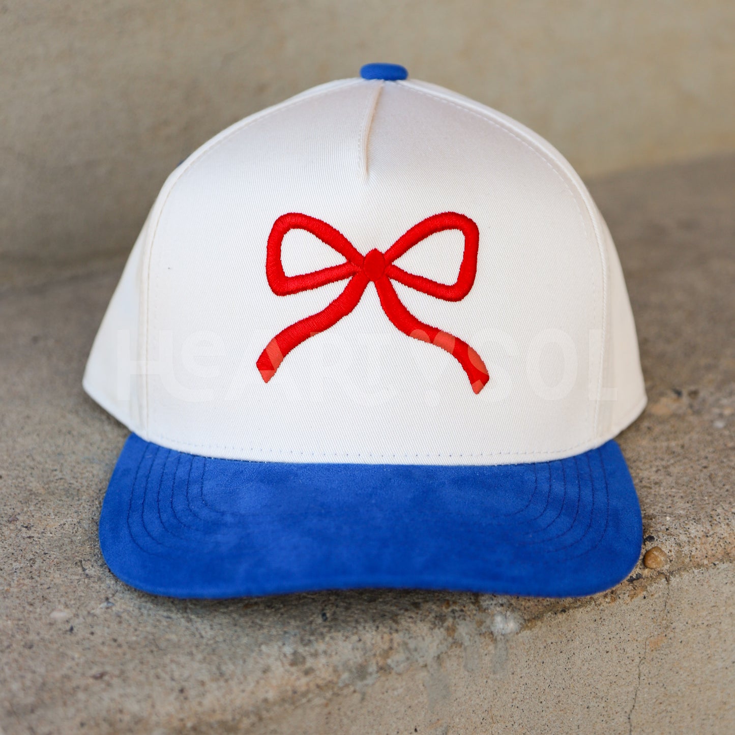 BOW HAT