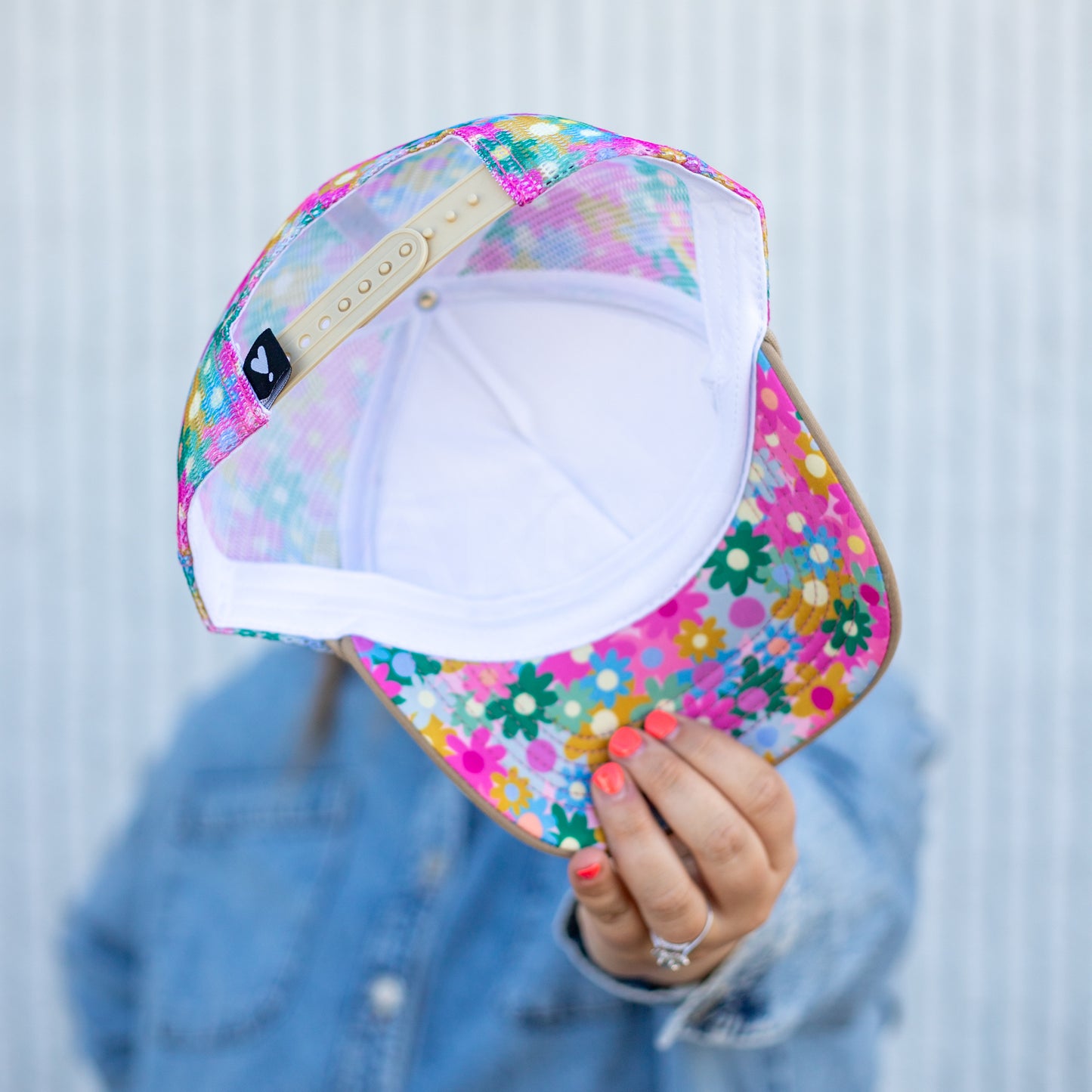 FALL FLORAL TRUCKER HAT