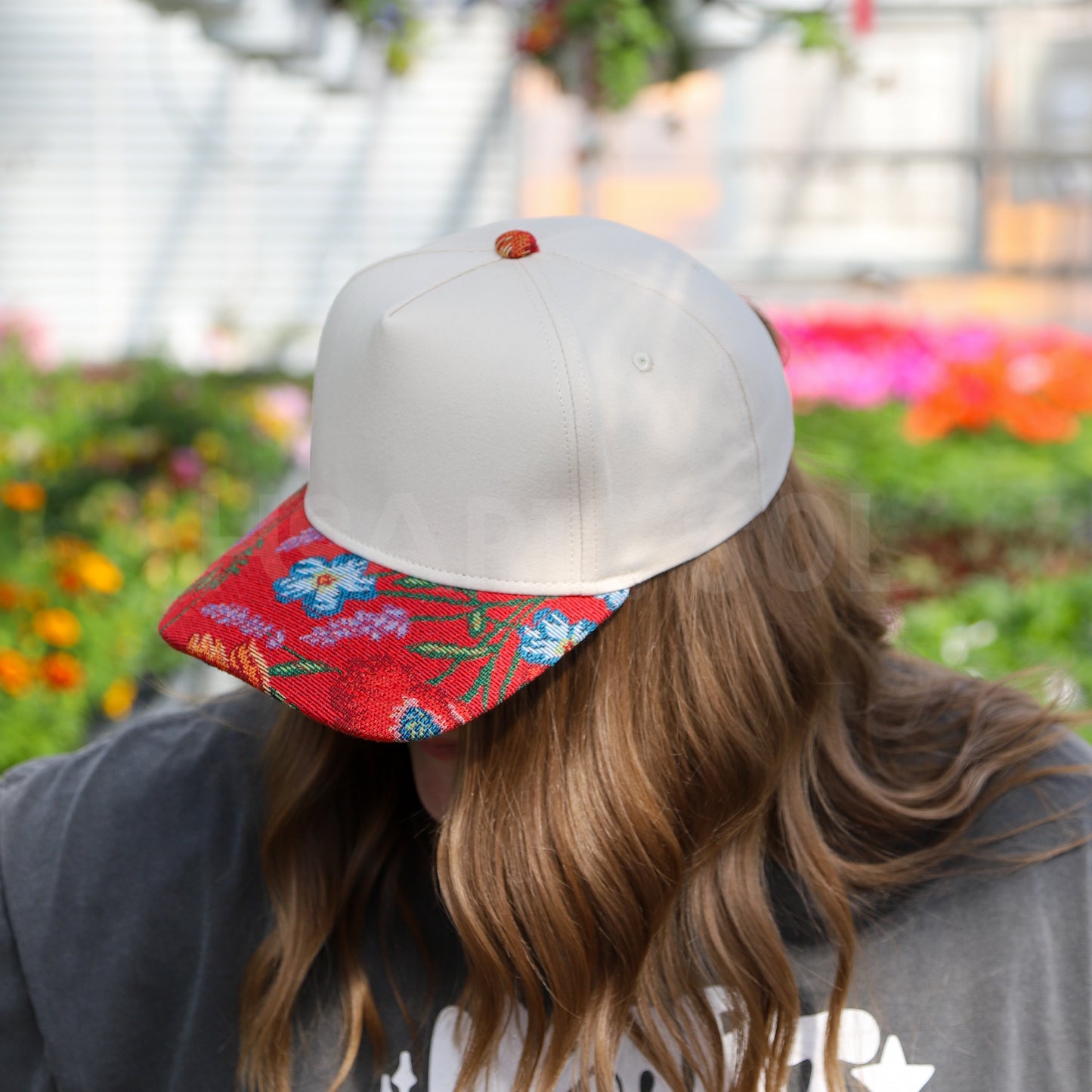 RED FLORAL CANVAS TRUCKER HAT
