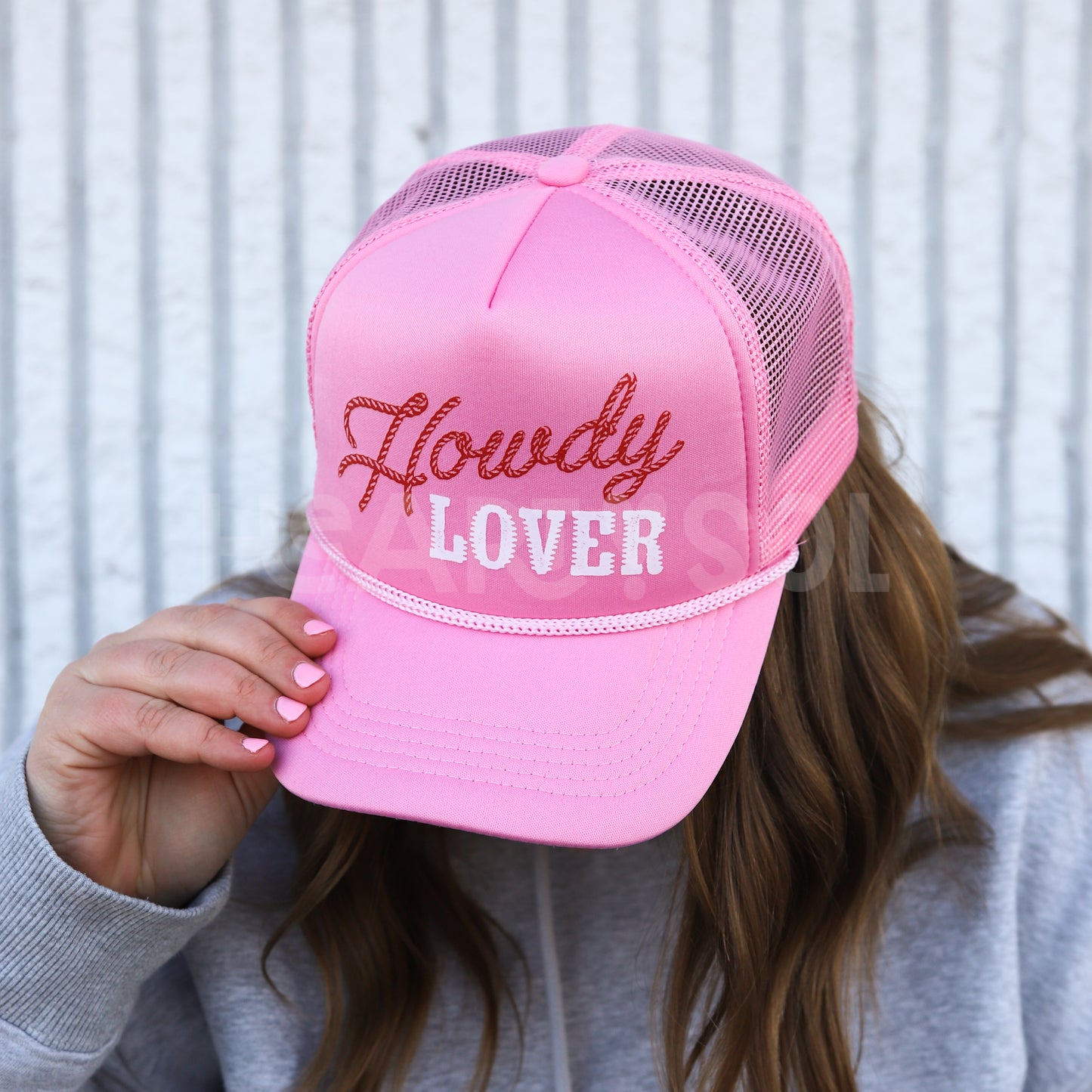 HOWDY LOVER TRUCKER HAT