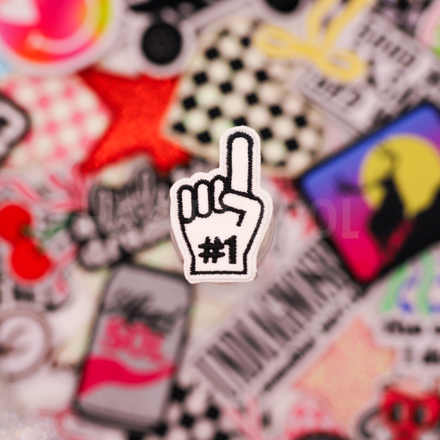 MINI FOAM FINGER patch - 2 colors