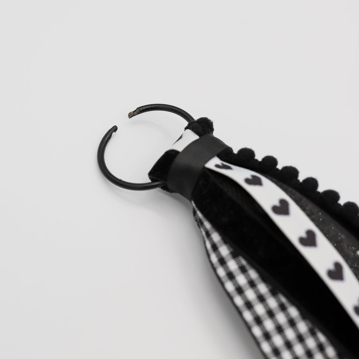 BLACK RIBBON SET