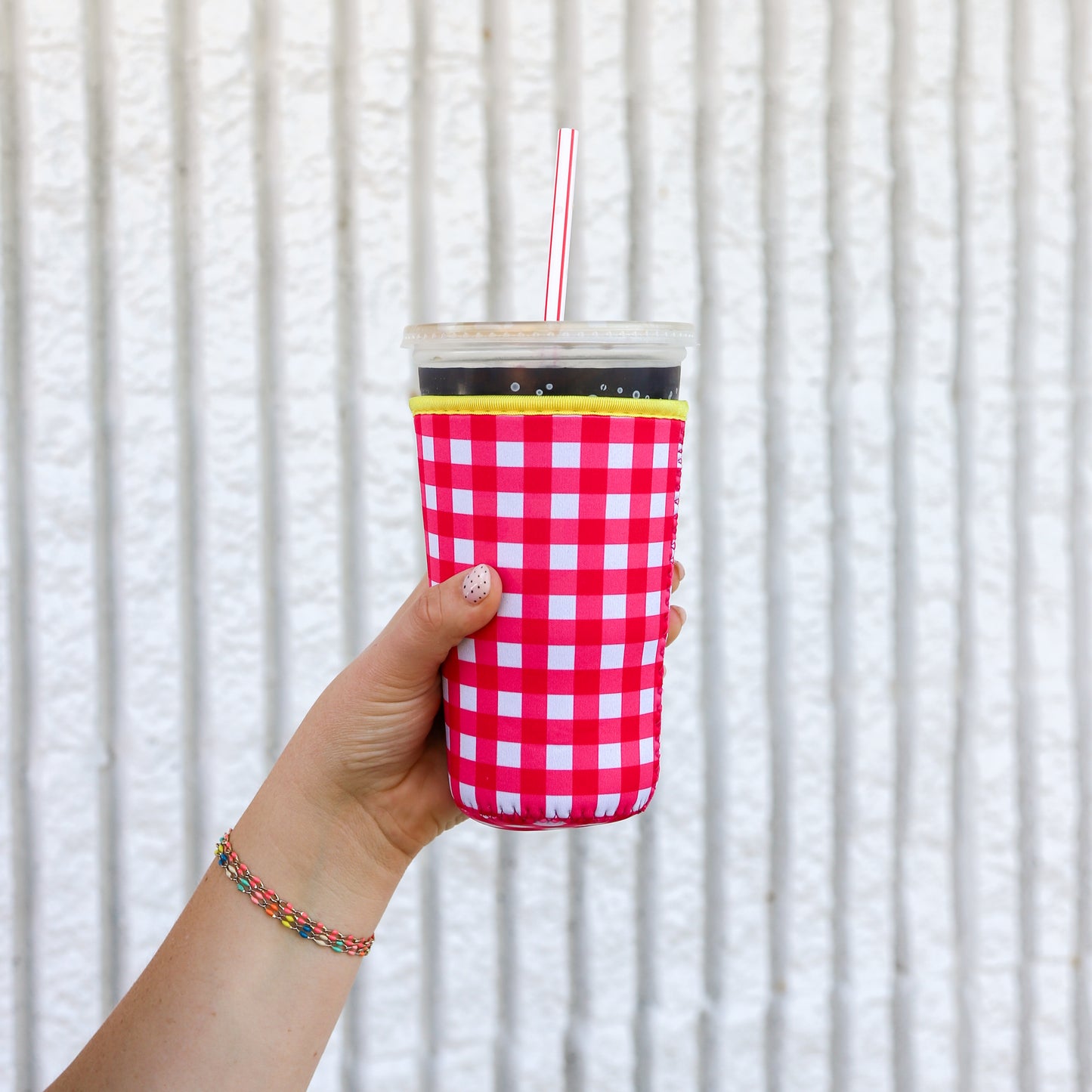 PINK GINGHAM drink sleeve