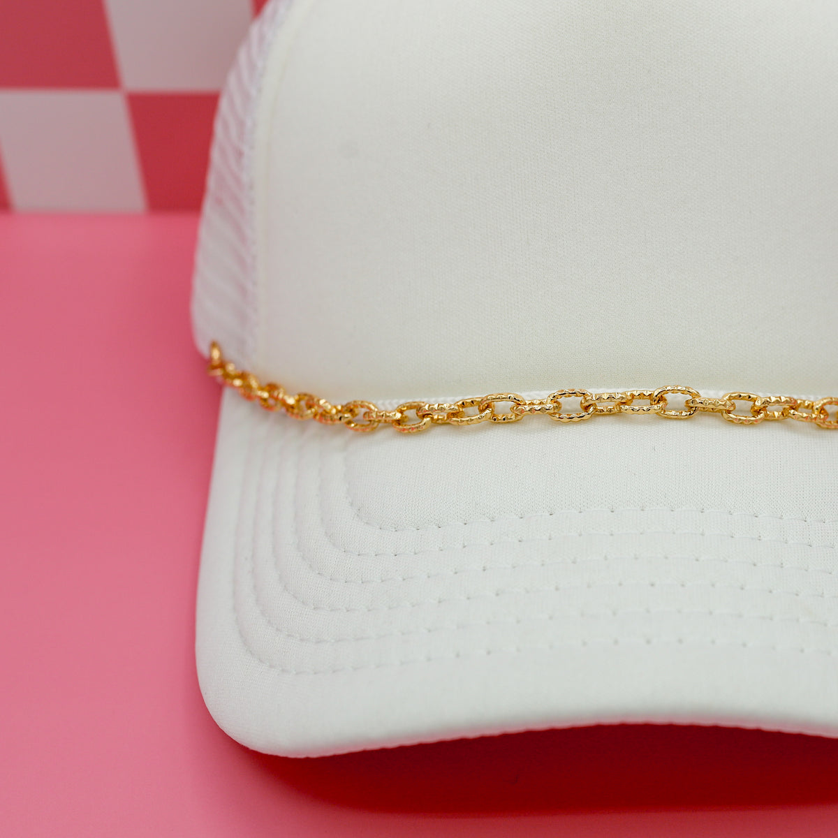 GOLDIE hat chain