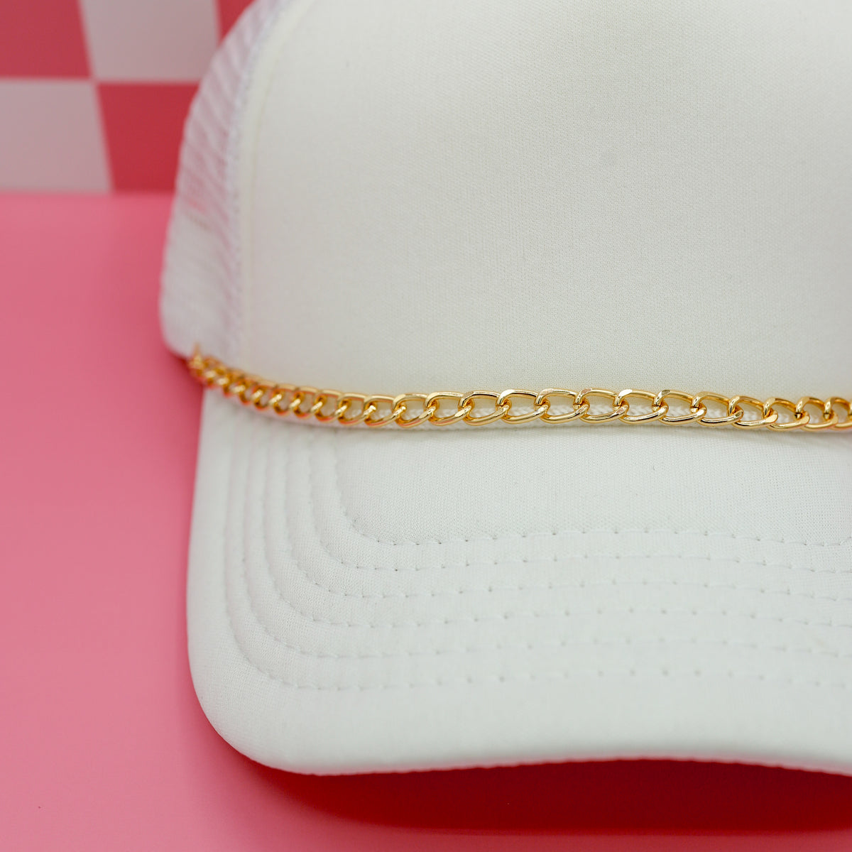 BOUGIE BABE hat chain