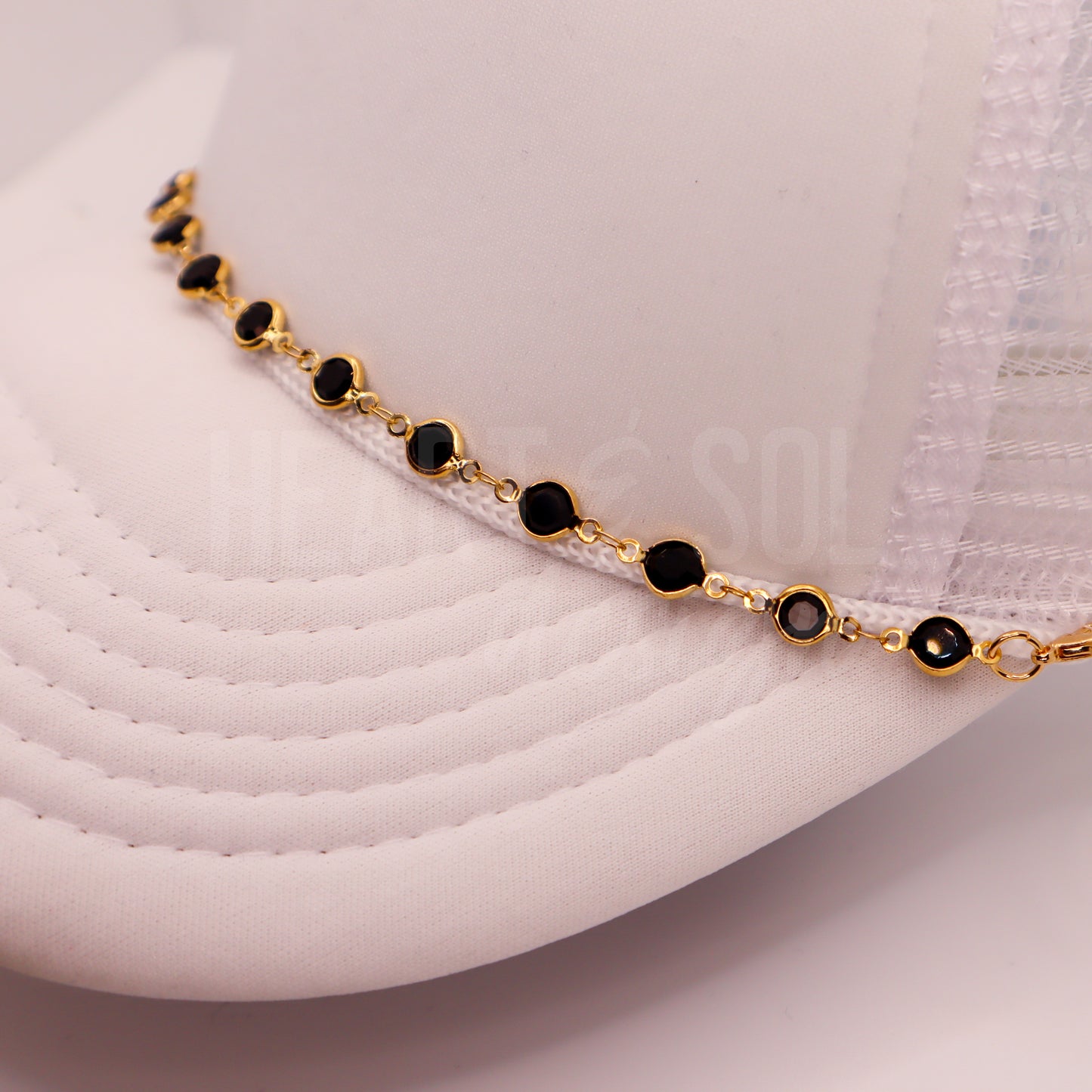 BLACK PEARL hat chain