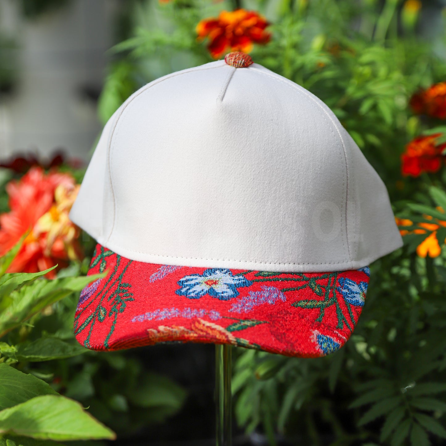 RED FLORAL CANVAS TRUCKER HAT