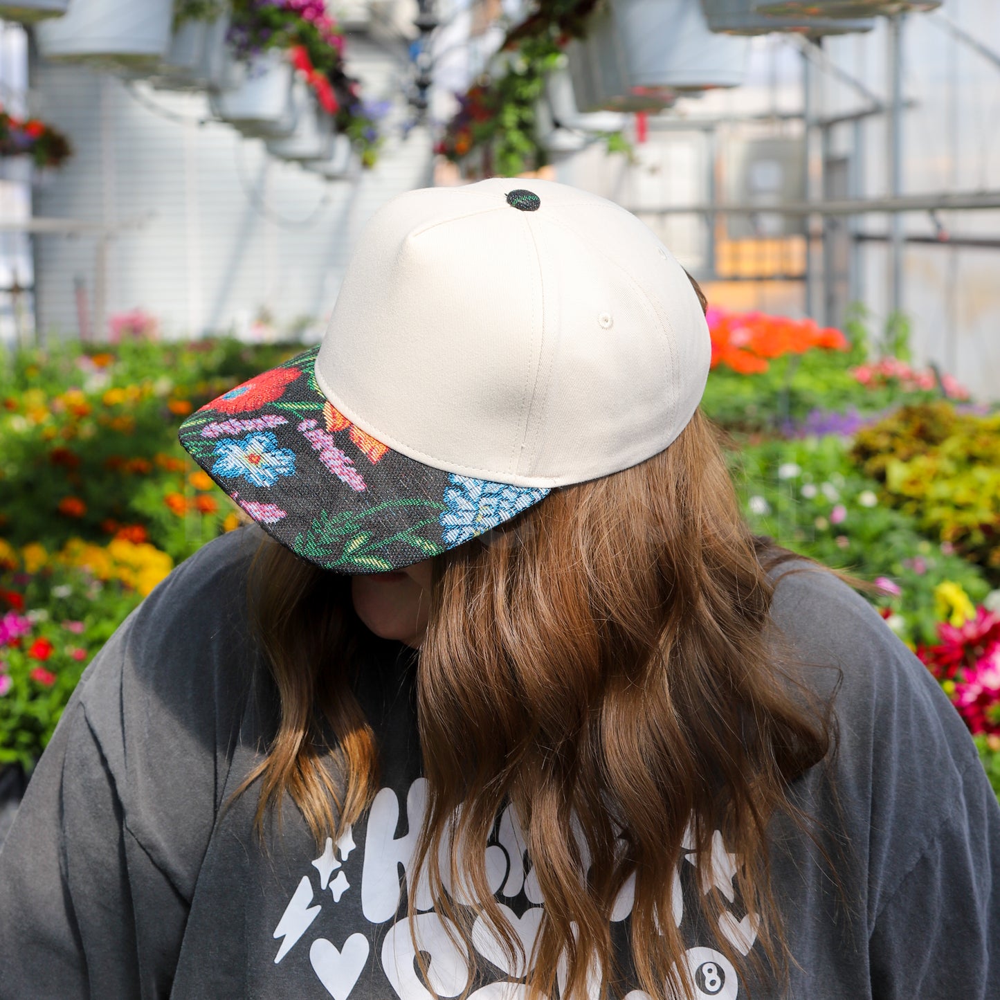 BLACK FLORAL CANVAS TRUCKER HAT