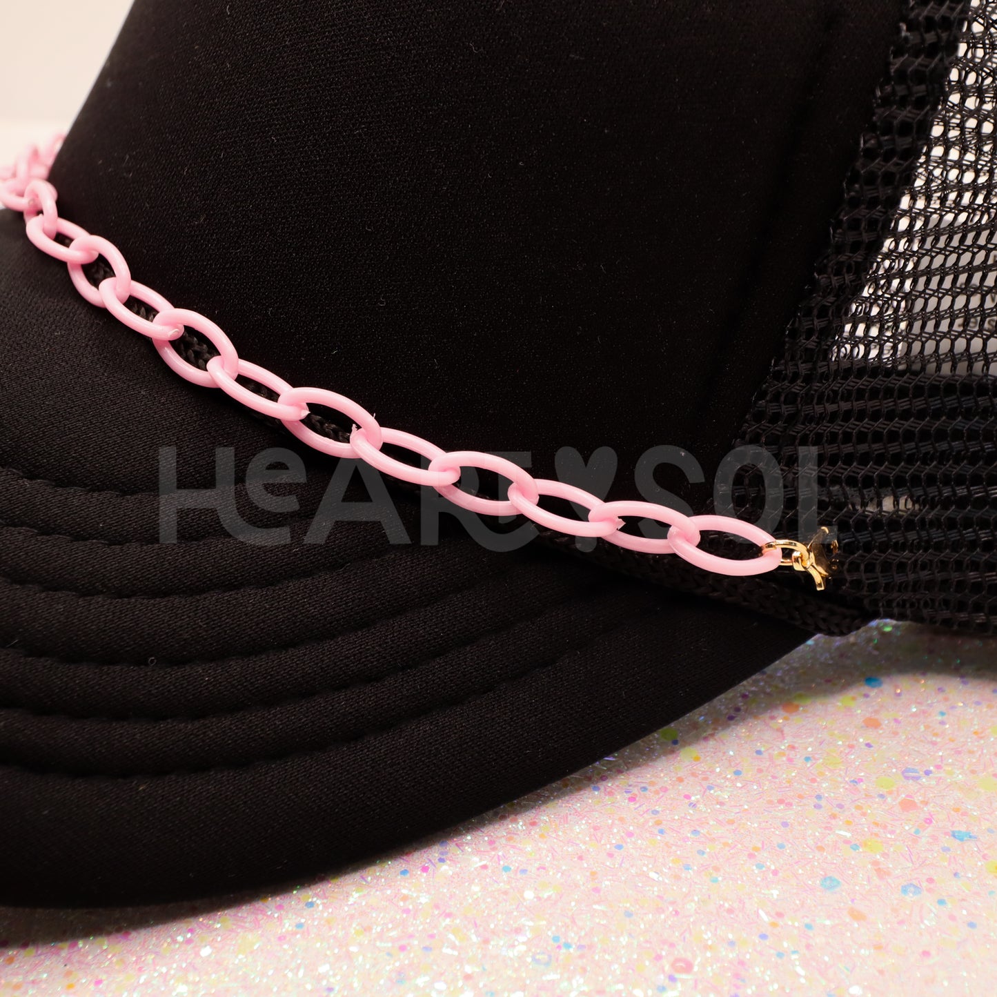 LOOPY hat chain