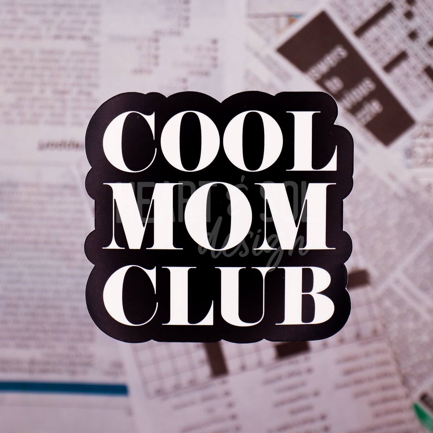 *COOL MOM CLUB sticker