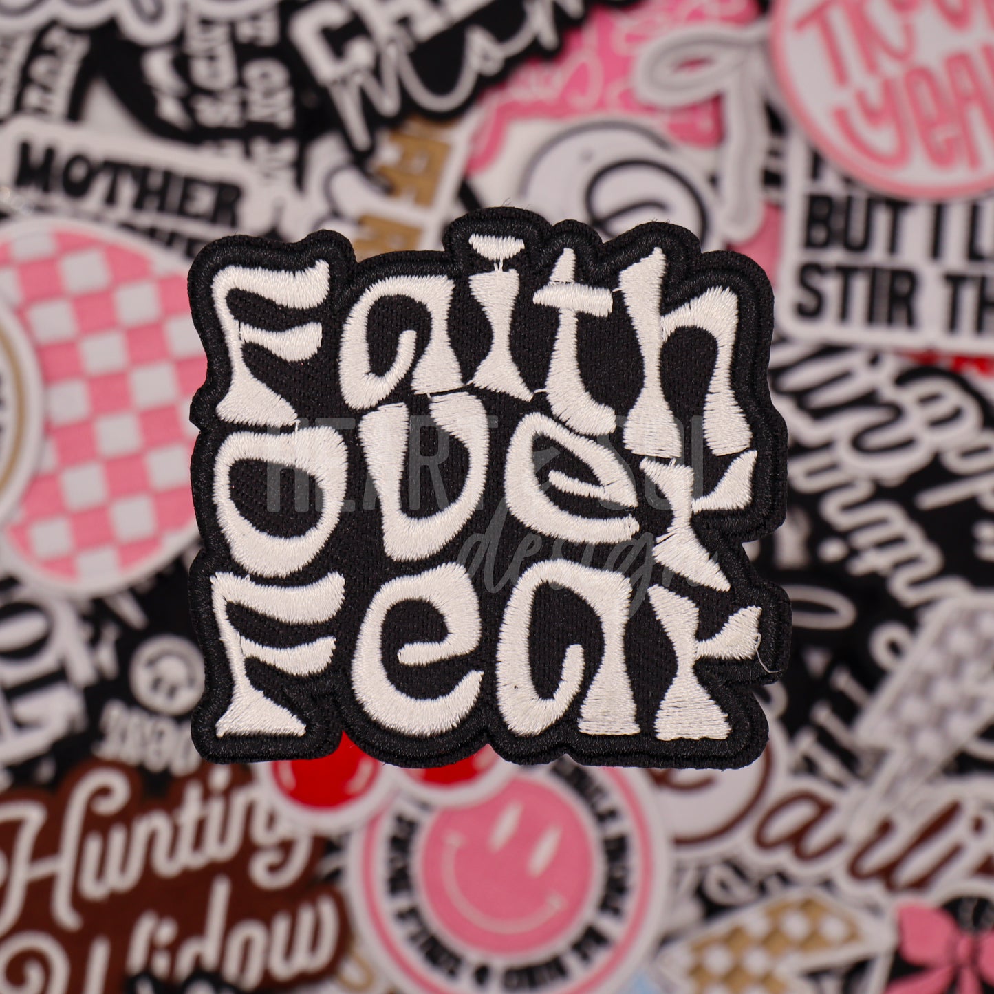 FAITH OVER FEAR patch *NEW COLOR*