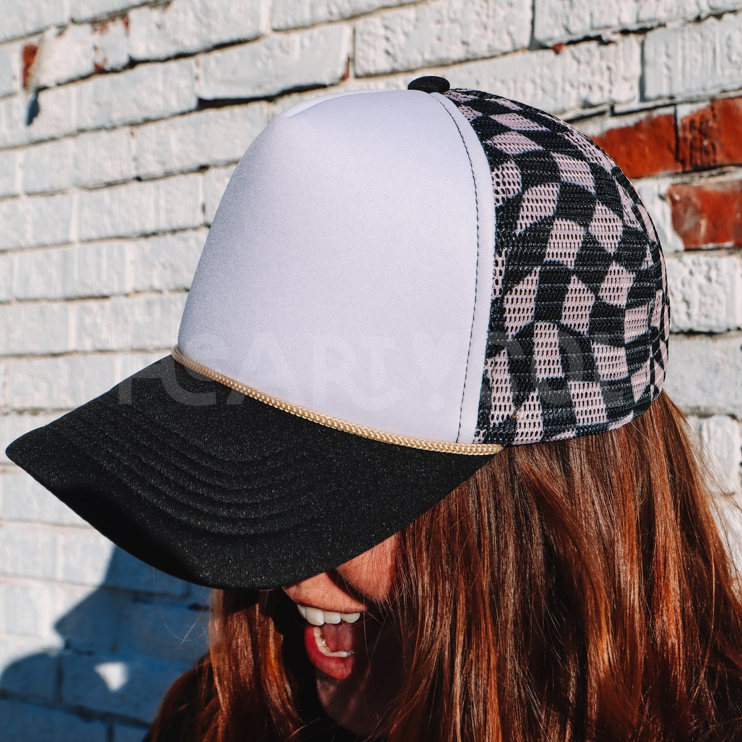 WAVY CHECKERBOARD TRUCKER HAT