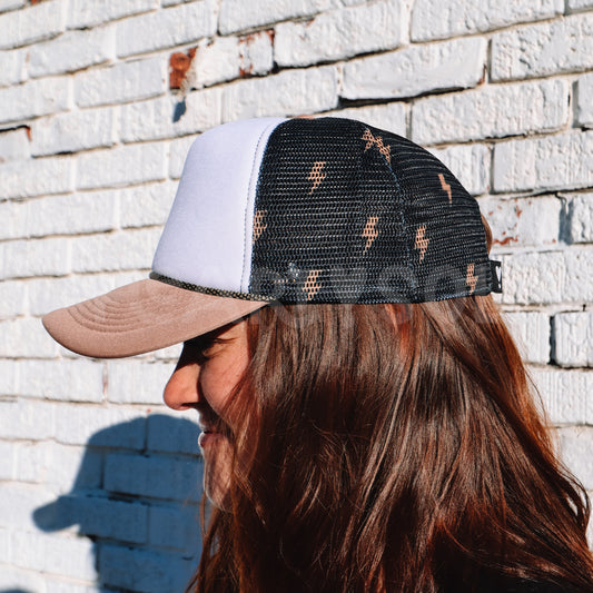 LIGHTNING BOLT TRUCKER HAT